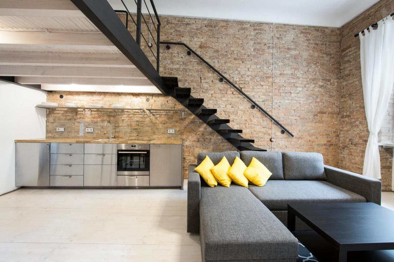 Stylish Studio Apartment In The Heart Of Riga Exteriör bild